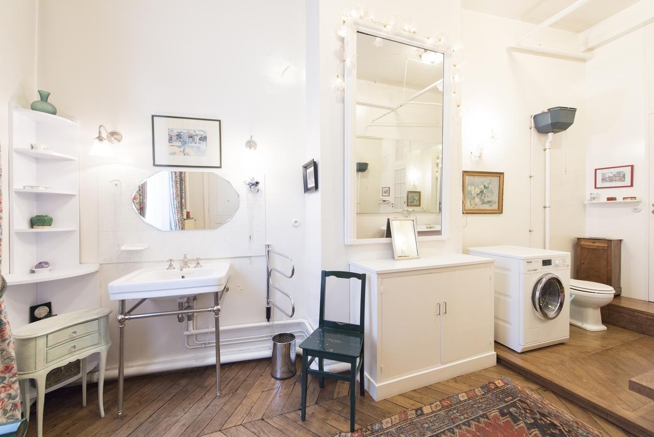 Apartment Veeve - Antique Charm By Arc De Triomphe