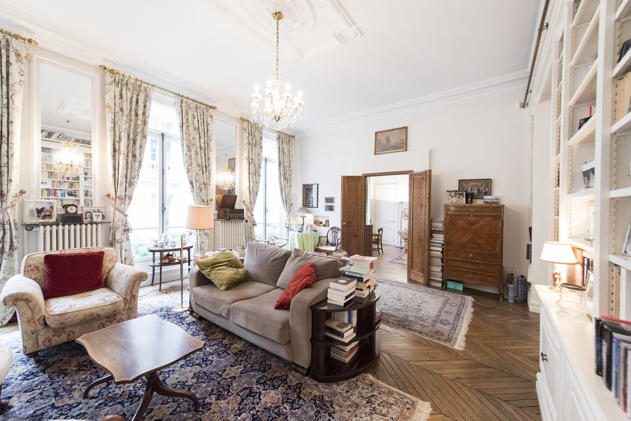Veeve - Antique Charm By Arc De Triomphe Apartment Paris