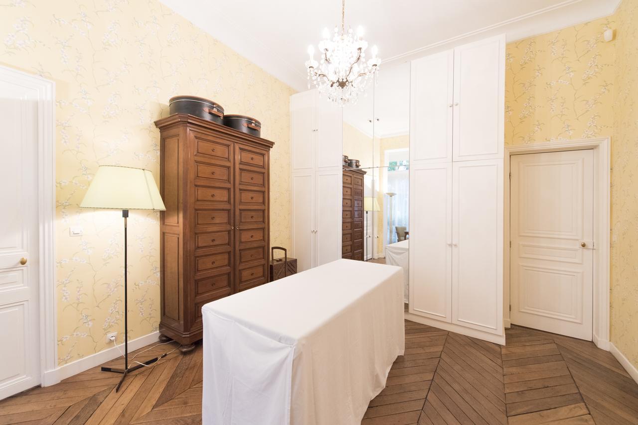 Veeve - Antique Charm By Arc De Triomphe *